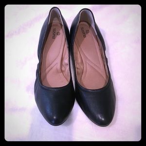 Susina Flats - size 8.5